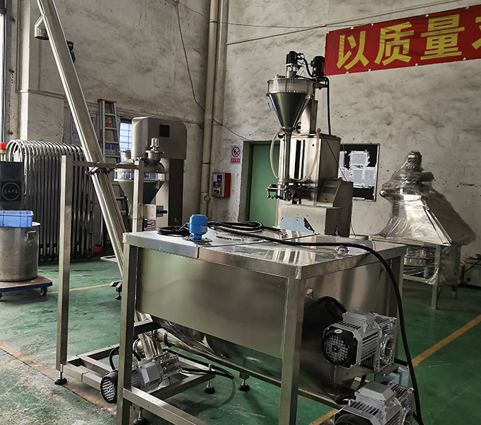 水平料仓+斜螺杆输送机